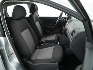 Седан Volkswagen Polo 2015 года, 867077 рублей, Москва