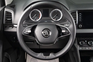 Внедорожник Skoda Karoq 2021 года, 2339000 рублей, Оренбург