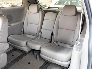 Минивэн Kia Carnival 2017 года, 2275000 рублей, Краснодар