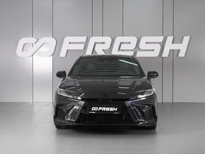 Седан Toyota Camry 2025 года, 3766000 рублей, Красный Пахарь