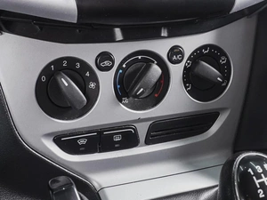 Хетчбэк Ford Focus 2012 года, 879000 рублей, Ростов-на-Дону