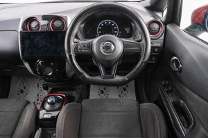 Хетчбэк Nissan Note 2018 года, 1499000 рублей, Красноярск