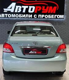 Седан Toyota Belta 2010 года, 690000 рублей, Красноярск
