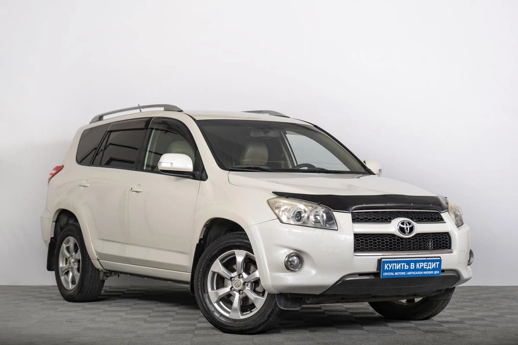 Внедорожник Toyota RAV4 2011 года, 1799000 рублей, Томск