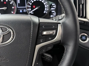 Внедорожник Toyota Land Cruiser 2016 года, 5700000 рублей, Орёл
