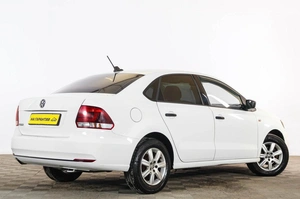 Седан Volkswagen Polo 2018 года, 1049000 рублей, Тюмень