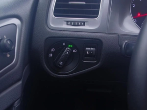 Хетчбэк Volkswagen Golf 2013 года, 1149000 рублей, Владимир