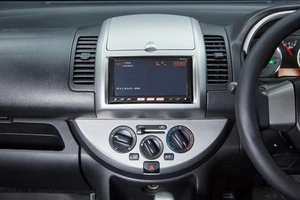 Хетчбэк Nissan Note 2012 года, 649000 рублей, Красноярск
