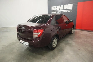 Седан ВАЗ (LADA) Granta 2013 года, 550000 рублей, Курск
