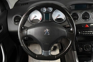 Хетчбэк Peugeot 308 2011 года, 499000 рублей, Тюмень