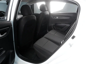 Седан Kia Rio 2020 года, 1619000 рублей, Красный Пахарь