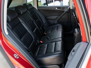 Внедорожник Volkswagen Tiguan 2011 года, 1338000 рублей, Краснодар