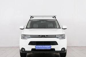 Внедорожник Mitsubishi Outlander 2013 года, 1349000 рублей, Красноярск