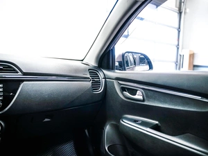 Седан Kia Rio 2018 года, 1495000 рублей, Красноярск