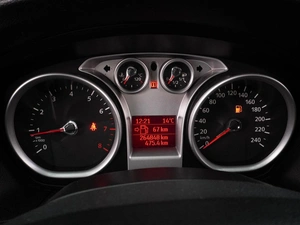 Хетчбэк Ford Focus 2008 года, 599000 рублей, Воронеж