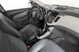 Седан Chevrolet Cruze 2010 года, 519000 рублей, Пермь