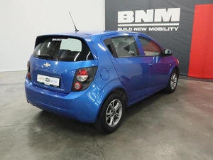 Хэтчбек Chevrolet Aveo 2012 года, 790000 рублей, Железногорск