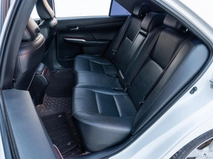 Седан Toyota Camry 2013 года, 1559000 рублей, Саратов