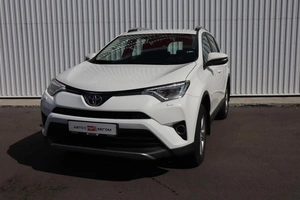 Внедорожник Toyota RAV4 2018 года, 2320000 рублей, Брянск