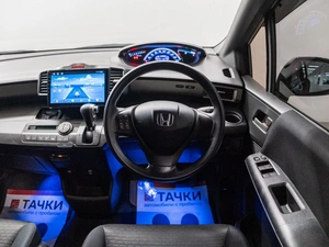 Минивэн Honda Freed 2010 года, 1100000 рублей, Красноярск