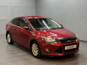 Седан Ford Focus 2012 года, 927000 рублей, Красноярск