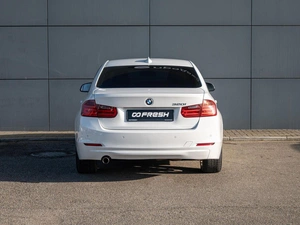 Седан BMW 3 серия 2013 года, 1300000 рублей, Краснодар