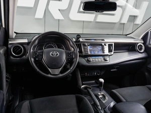 Внедорожник Toyota RAV4 2013 года, 1799000 рублей, Тюмень