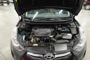Седан Hyundai Elantra 2013 года, 1030000 рублей, Курск