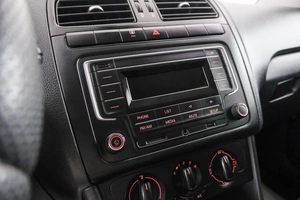 Седан Volkswagen Polo 2019 года, 1139000 рублей, Красноярск