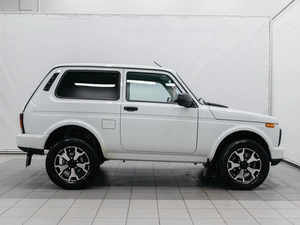 Внедорожник ВАЗ (LADA) Niva Legend 2024 года, 949000 рублей, Красноярск