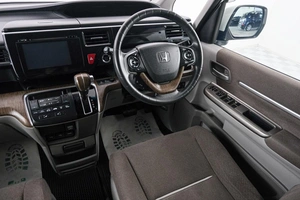 Минивэн Honda Stepwgn 2015 года, 1559000 рублей, Красноярск