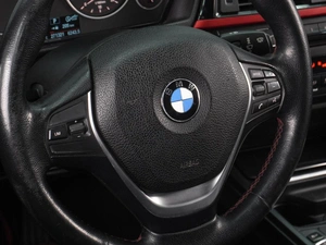 Седан BMW 3 серия 2013 года, 1776000 рублей, Воронеж