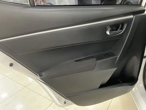 Седан Toyota Corolla 2014 года, 1267000 рублей, Солонцы