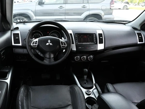 Внедорожник Mitsubishi Outlander 2011 года, 1120000 рублей, Волгоград
