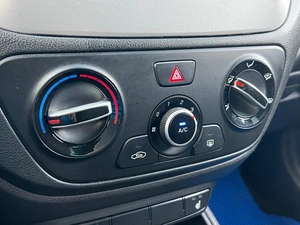 Седан Hyundai Solaris 2021 года, 1590000 рублей, Ижевск
