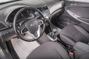 Хетчбэк Hyundai Solaris 2012 года, 859000 рублей, Томск
