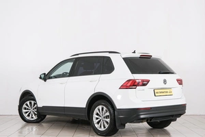Внедорожник Volkswagen Tiguan 2017 года, 1749000 рублей, Красноярск