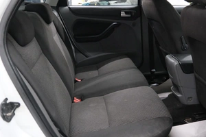 Седан Ford Focus 2010 года, 649000 рублей, Омск