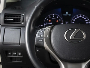 Внедорожник Lexus RX 2012 года, 2310000 рублей, Омск