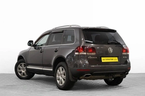 Внедорожник Volkswagen Touareg 2008 года, 1449000 рублей, Барнаул