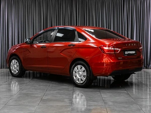 Седан ВАЗ (LADA) Vesta 2017 года, 749000 рублей, Тюмень