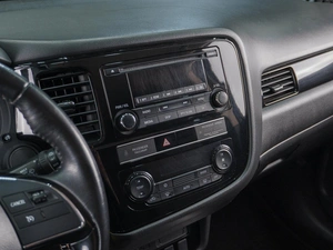 Внедорожник Mitsubishi Outlander 2019 года, 1749000 рублей, Сургут