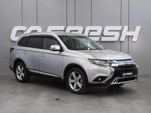Внедорожник Mitsubishi Outlander 2020 года, 2438000 рублей, Воронеж
