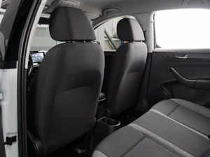 Лифтбек Skoda Rapid 2021 года, 1690000 рублей, Тюмень