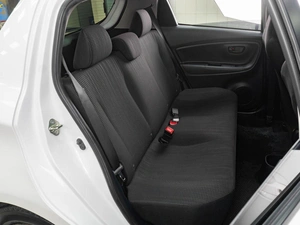 Хетчбэк Toyota Vitz 2019 года, 1079000 рублей, Тюмень