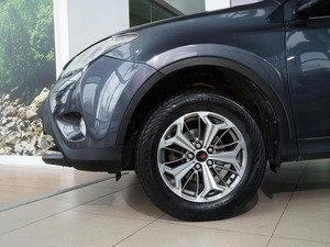 Внедорожник Toyota RAV4 2013 года, 1949999 рублей, Тверь