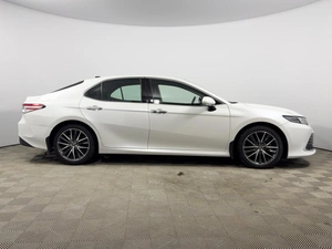 Седан Toyota Camry 2023 года, 3150000 рублей, Казань