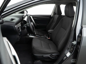 Седан Toyota Corolla 2013 года, 1350050 рублей, Москва