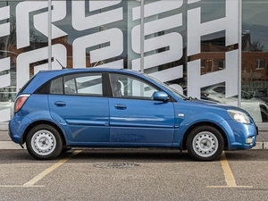 Хетчбэк Kia Rio 2009 года, 604000 рублей, Краснодар