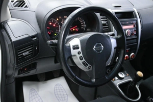 Внедорожник Nissan X-Trail 2012 года, 1298000 рублей, Солонцы